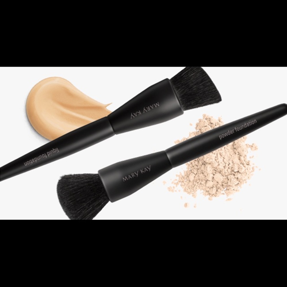 Mary Kay Liquid Foundation Brush